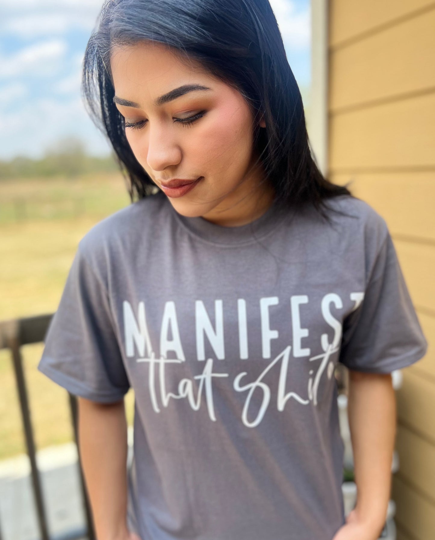 Manifest That Shit T-shirt